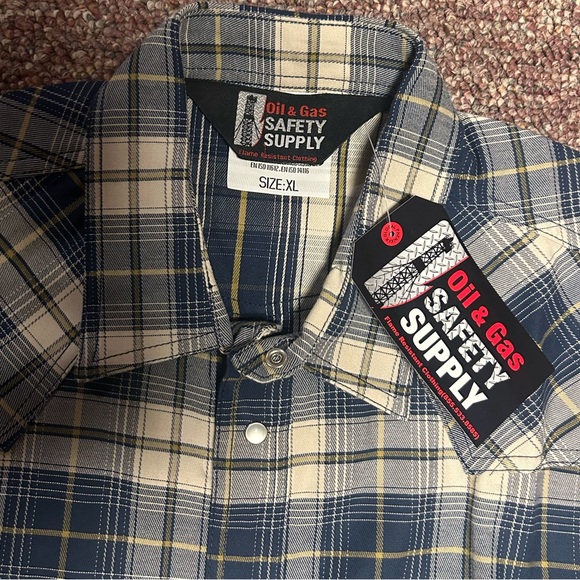 Men’s Fire Resistant Shirts - Picture 3 of 4